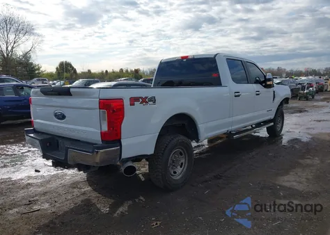 2019 Ford F-250 Xl z USA, uszkodzony, nr VIN 1FT7W2BT0KEC45211